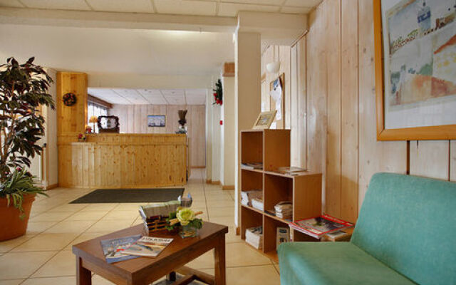 Hôtel Eliova - Le Chaix