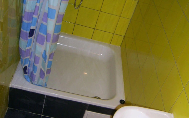 Fabrika Hostel - Vozduh Group