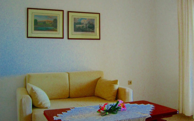 Spiros Studios