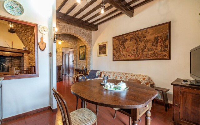 Awesome Apartment in San Gimignano With 2 Bedrooms and Wifi