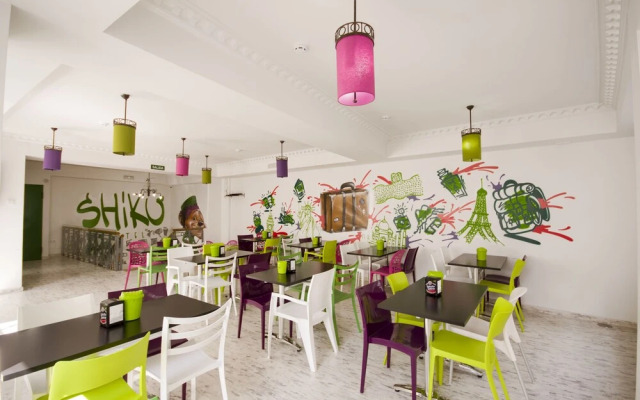 Shiku Hostel