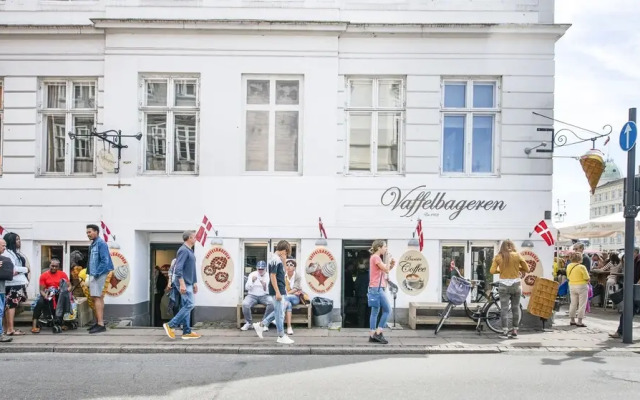 On the Mile 4 - Into This Place