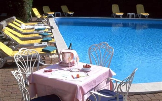 Regina Olga Hotel