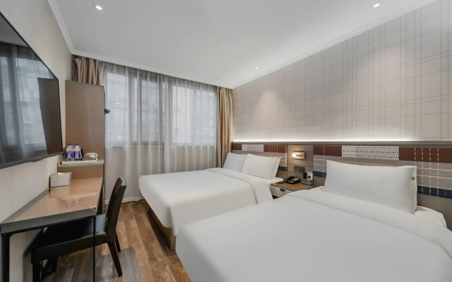 Home Inn Plus Shanghai Huaihai Road Sinan Road – Guest Rooms – Shanghai