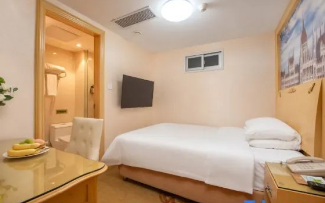Vienna Hotel (Guangzhou railway station & Xiaobei subway station)