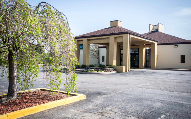 Quality Inn New Columbia–Lewisburg