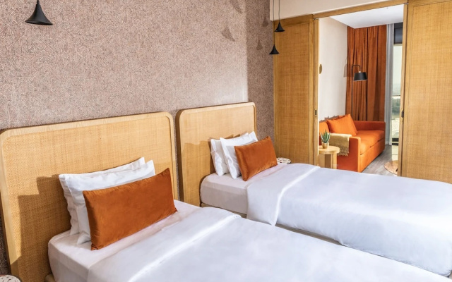 The House Hotel Al Khiran