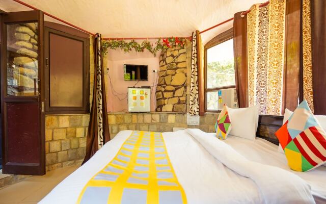OYO 13227 Home Peaceful 1BHK Mussoorie Bypass