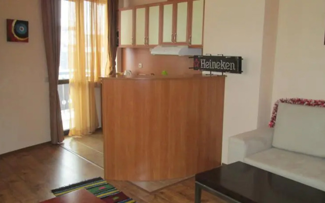 Snow Lodge Alexander Services Apartments