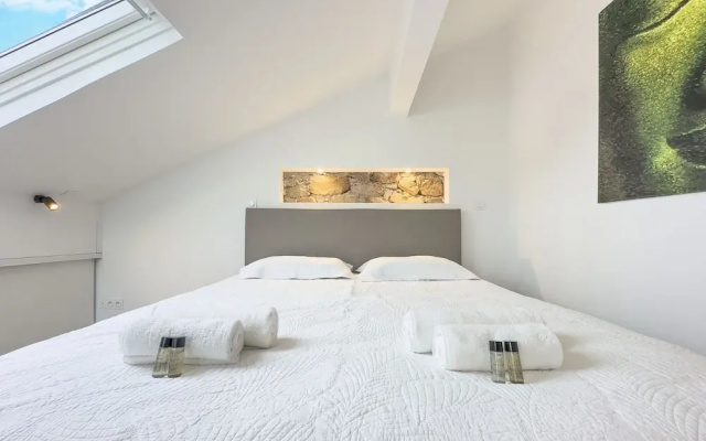 Le Duplex in Cannes With 4 Bedrooms and 3 Bathrooms