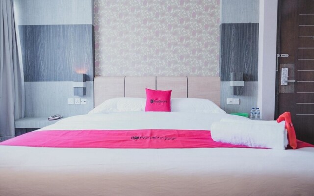 Paradise Homestay by RedDoorz