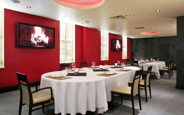 DoubleTree by Hilton Ottawa Downtown