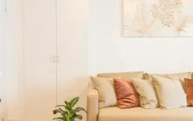 The Magnificent Apartment (Bocconi)