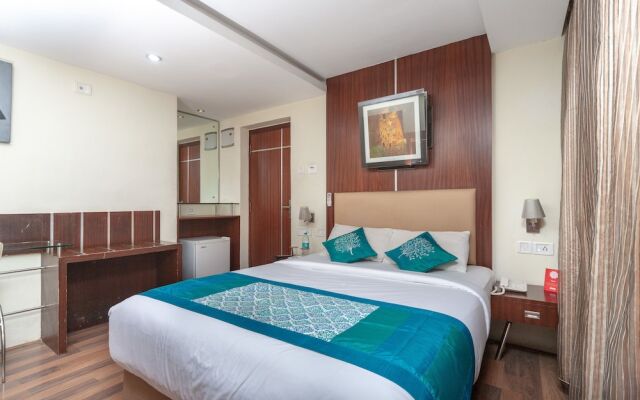 OYO 1412 Hotel Laila's County