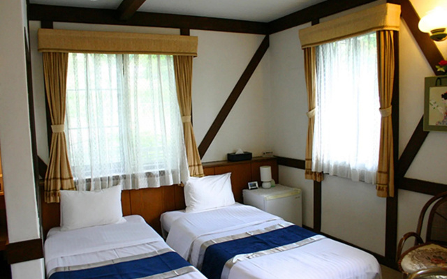 Pension Marie – Guest Rooms – Yamanakako