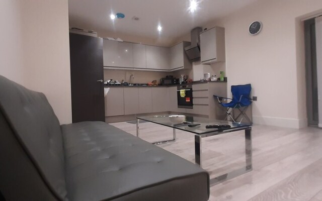 Newly Built Modern 1-bed Apartment in Slough