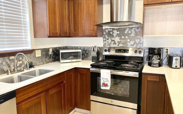 Garage Studio near OUSHC Hospital