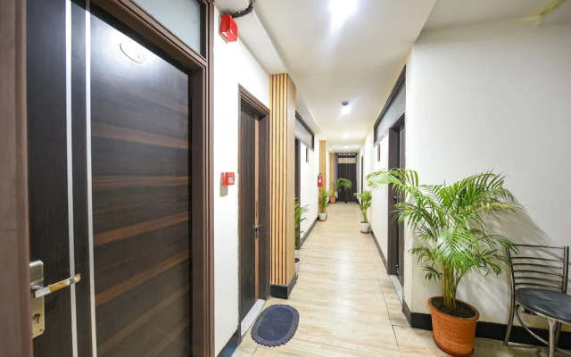 Fabhotel Ess Pee Grand