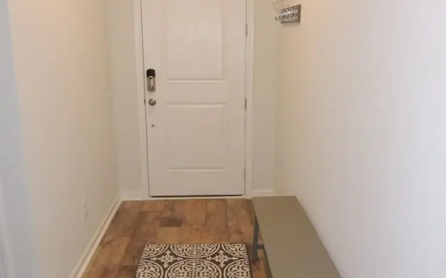 4758 Cloisters Lane