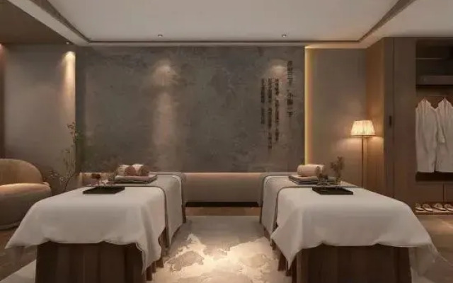 Jinjiang Renjoy Hotel