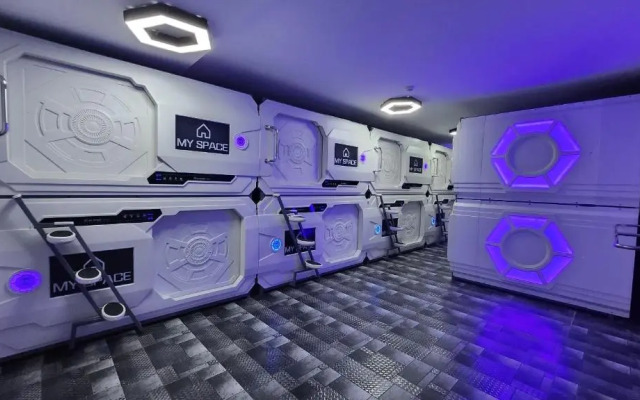My Space Capsule Hotel