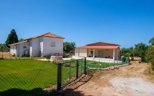 Rikia Seaside House