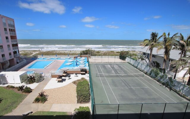 Reef Club 103
