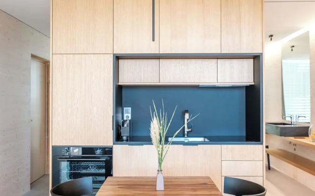 Stock & Stein Lodges