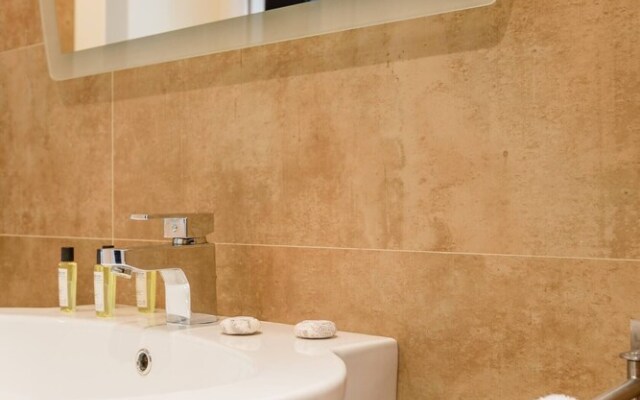 JOIVY Bright Studio For 2 Close To Milano Centrale