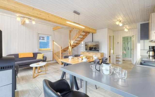 Amazing Home in Zerpenschleuse With 2 Bedrooms and Wifi