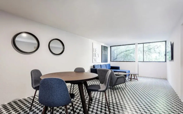 2BR Roma Norte - Parking, Sleeps 6 - Internet