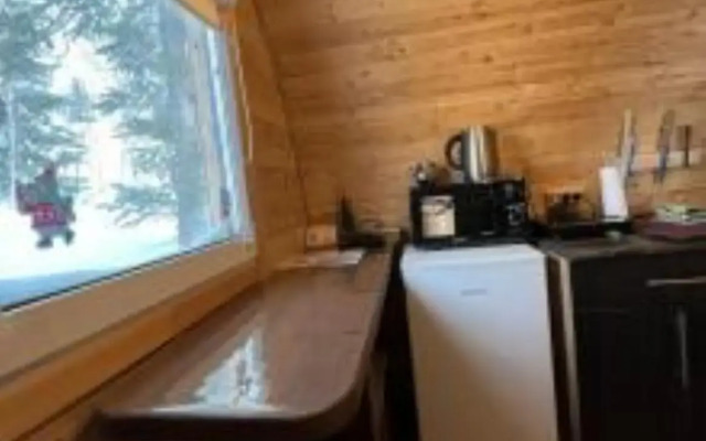 Shrek House (Шрек Хаус)