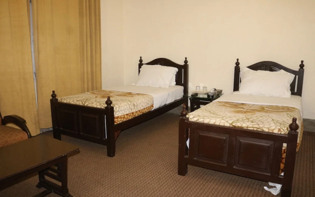 Grand Continental Hotel Gilgit