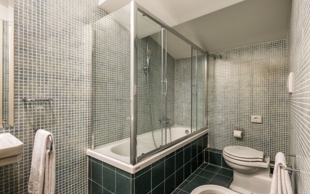 Room Mate Collection Isabella, Florence