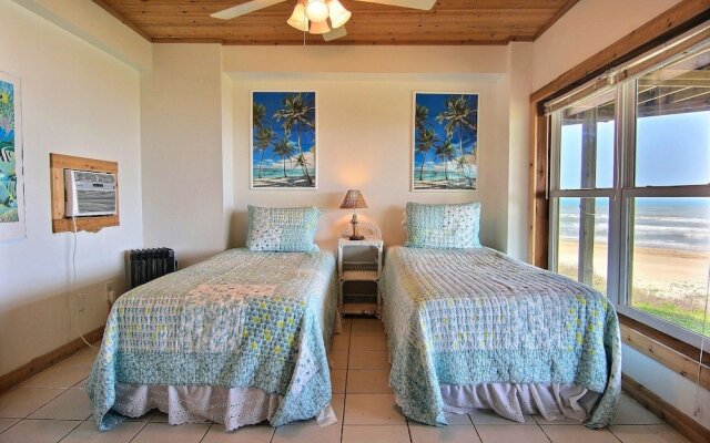 Tita s Sandcastle LC17