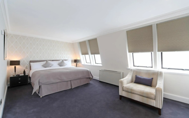 Mayfair House
