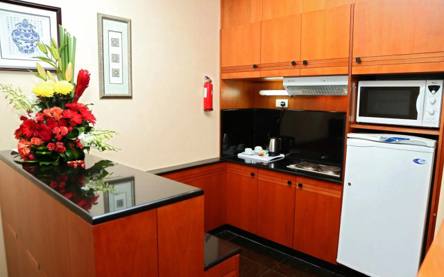 Gulf Court Hotel