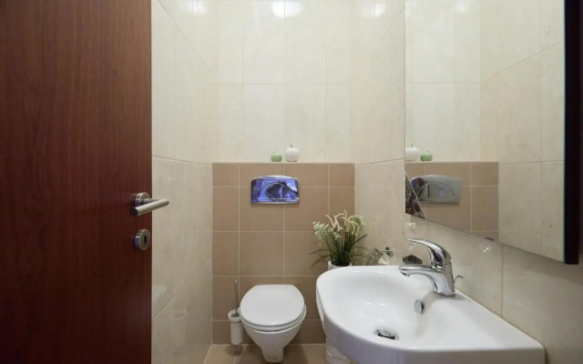 The Monroe - Stylish 2 BD Apartment In Villa Orsan