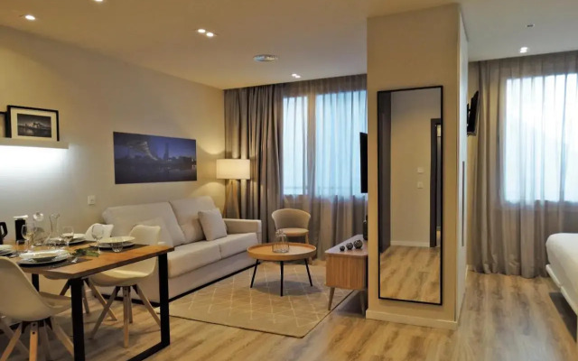 Bilbao City Center by abba Suites