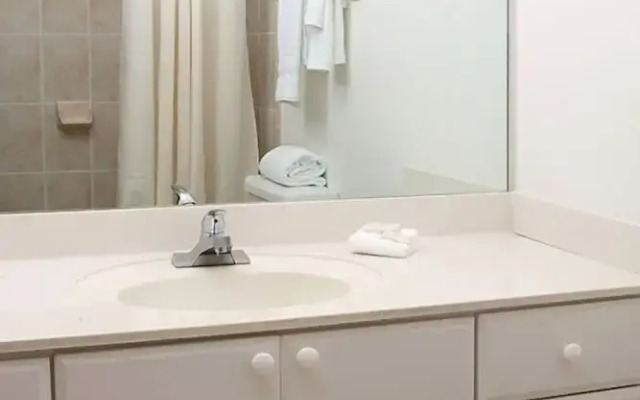South River Suites