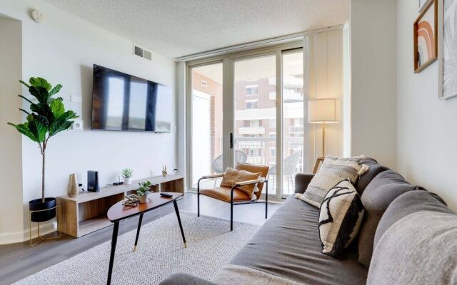 Awesome 1 Bedroom Condo at Ballston