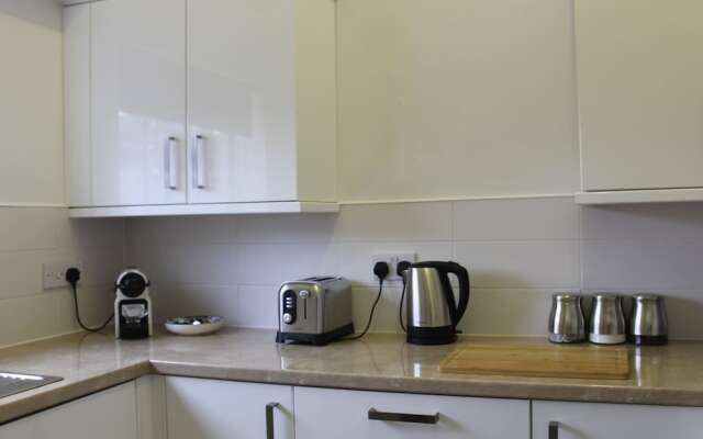 Karah Suites - Redcliffe Quay