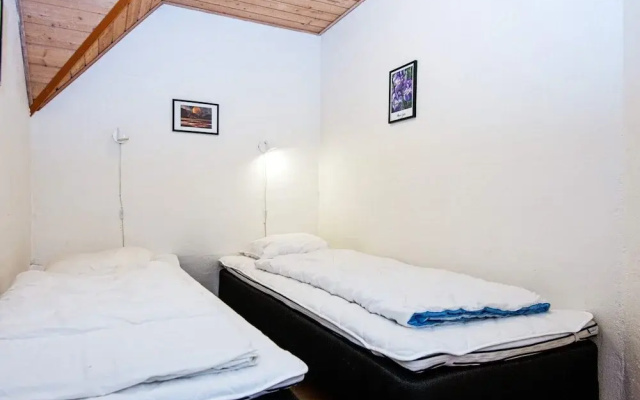 Cozy Holiday Home in Ulfborg near Sea