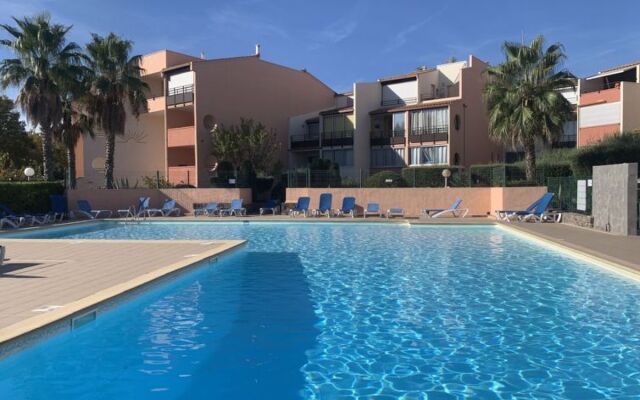 Les Ambassades du Soleil