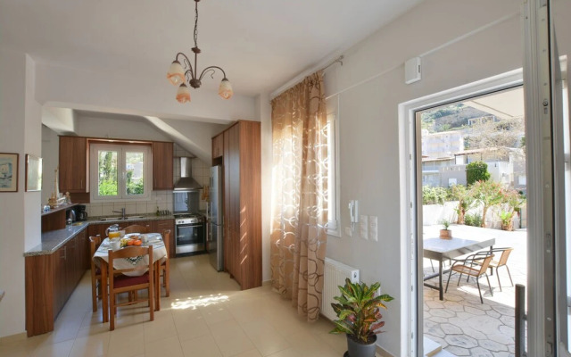 Orama Apartment