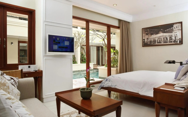 Seminyak Lagoon All Suites Hotel