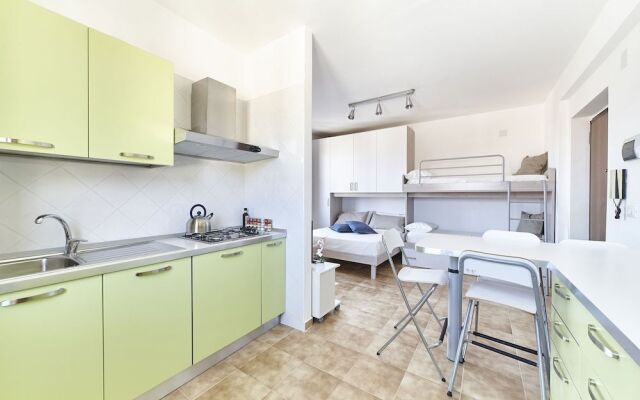 Specchio Apartment