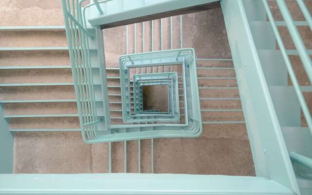 MONTOWNIA Lofts & Experience