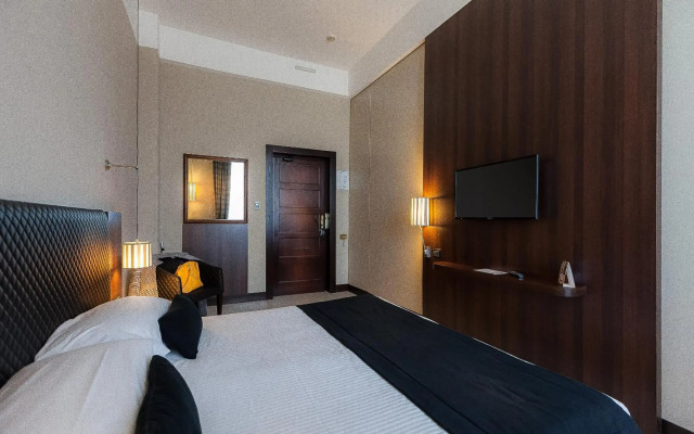 TH Roma - Carpegna Palace