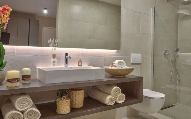 Enticing Holiday Home in Brtonigla with Hot Tub
